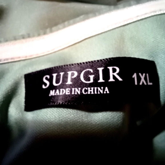 Green Maxi Pl Maternity Dress Puff Sleeves RosesGathering  Check Measurements - Picture 14 of 15